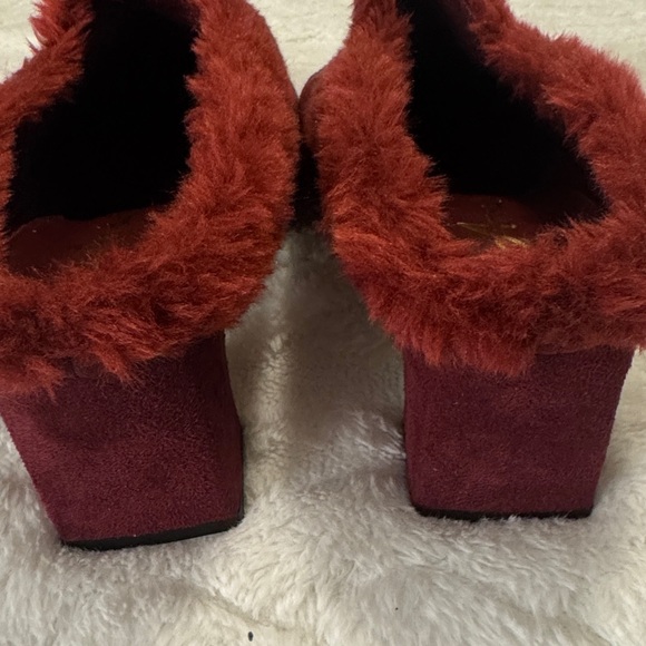 Annie Wine Red Faux Fur Trim Mules - Picture 6 of 9